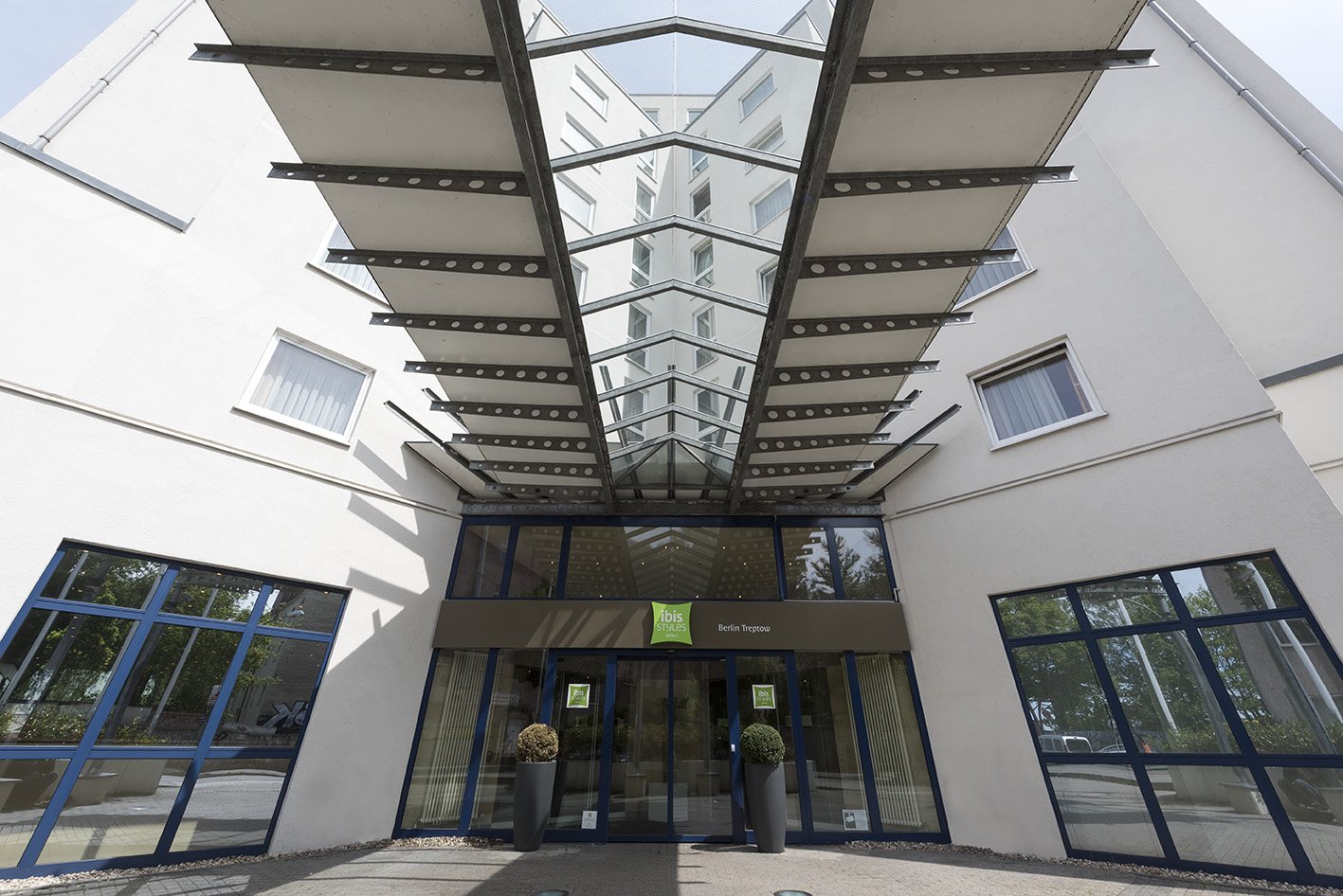 Ibis Styles Berlin Treptow: Außenansicht