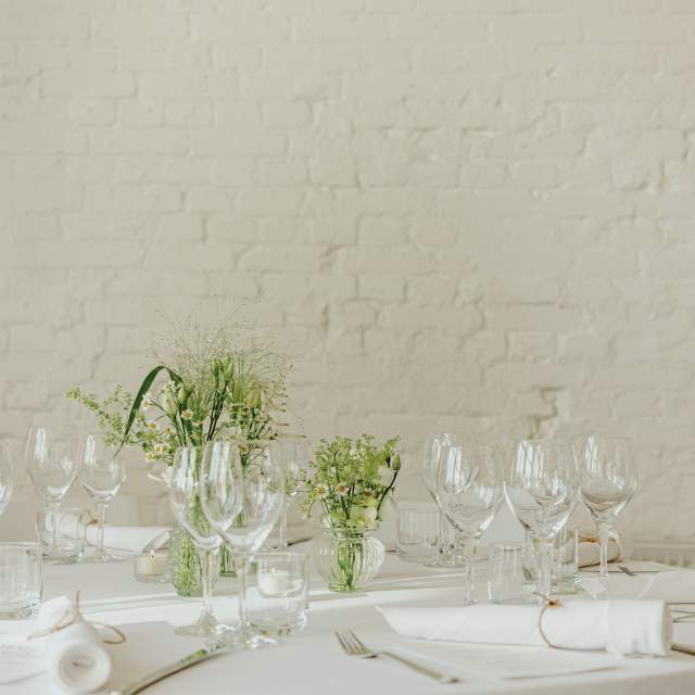 16.04.2025-Alva-Lounge-Berlin_048-min