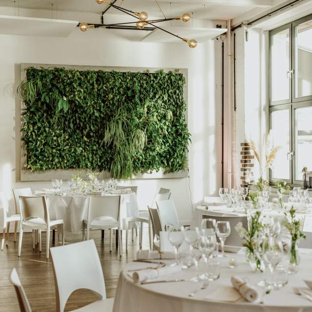 16.04.2025-Alva-Lounge-Berlin_053-min