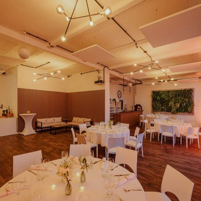 16.04.2025-Alva-Lounge-Berlin_083-min